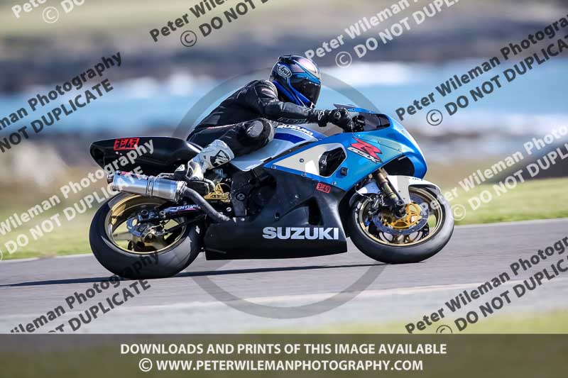 anglesey no limits trackday;anglesey photographs;anglesey trackday photographs;enduro digital images;event digital images;eventdigitalimages;no limits trackdays;peter wileman photography;racing digital images;trac mon;trackday digital images;trackday photos;ty croes